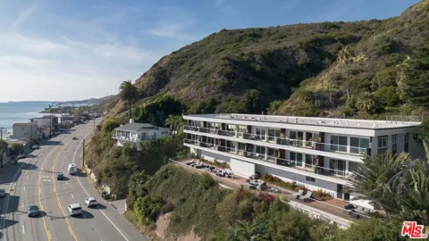 20747 Pacific Coast Highway #14