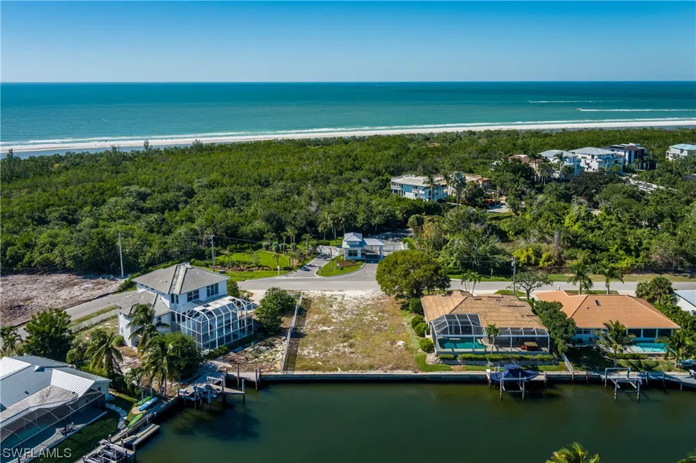 Spinnaker Drive Marco Island, FL 34145