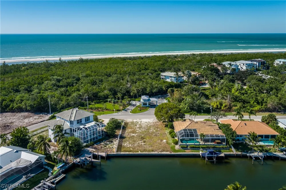 Spinnaker Drive Marco Island, FL 34145