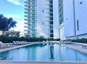 900 Biscayne Blvd #4904 Miami, FL 33132