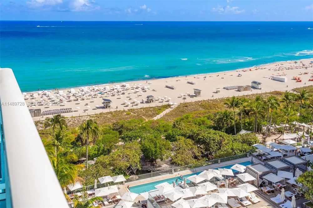 102 24th St #1412 Miami Beach, FL 33139