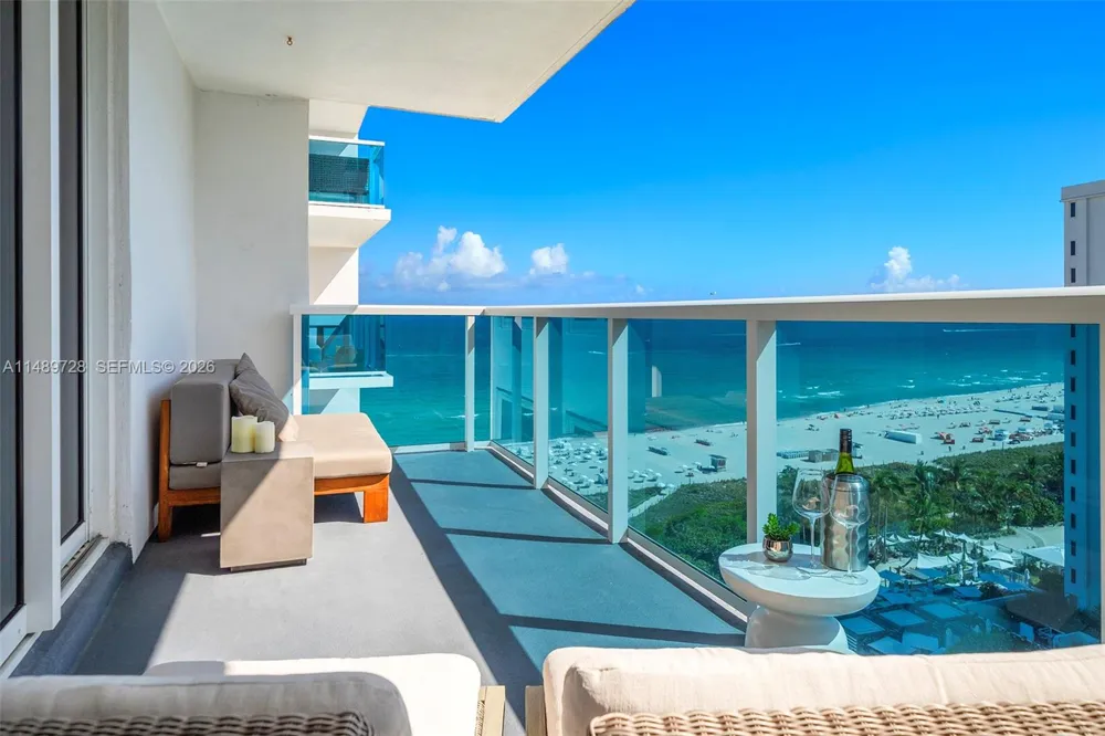 102 24th St #1412 Miami Beach, FL 33139