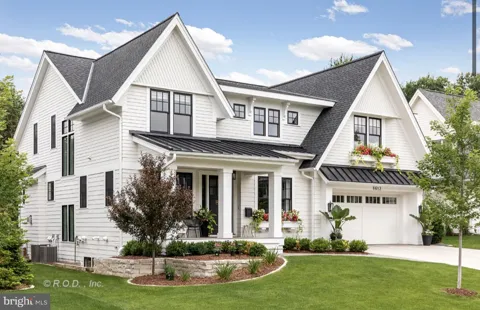 25 ROCK ISLAND RIDGE , LAKE ANNA