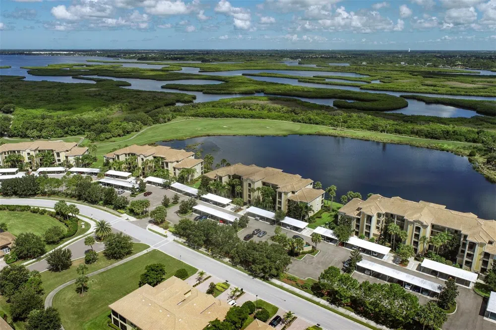 7803 GRAND ESTUARY TRAIL #208 Bradenton, FL 34212