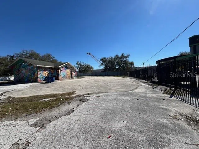 2305 NEBRASKA AVENUE Tampa, FL 33602