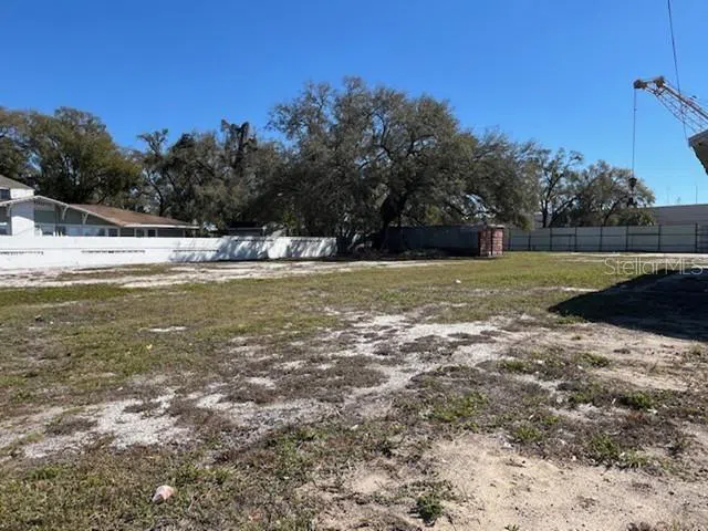 2305 NEBRASKA AVENUE Tampa, FL 33602