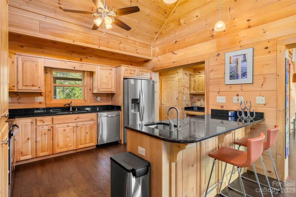 1642 Smith Waldrop Road Mill Spring, NC 28756