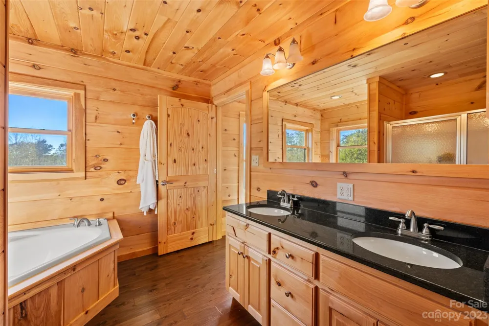 1642 Smith Waldrop Road Mill Spring, NC 28756