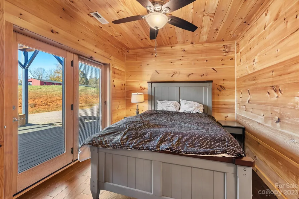 1642 Smith Waldrop Road Mill Spring, NC 28756