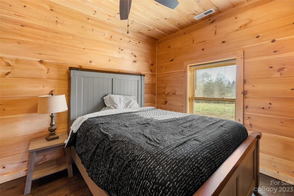 1642 Smith Waldrop Road Mill Spring, NC 28756