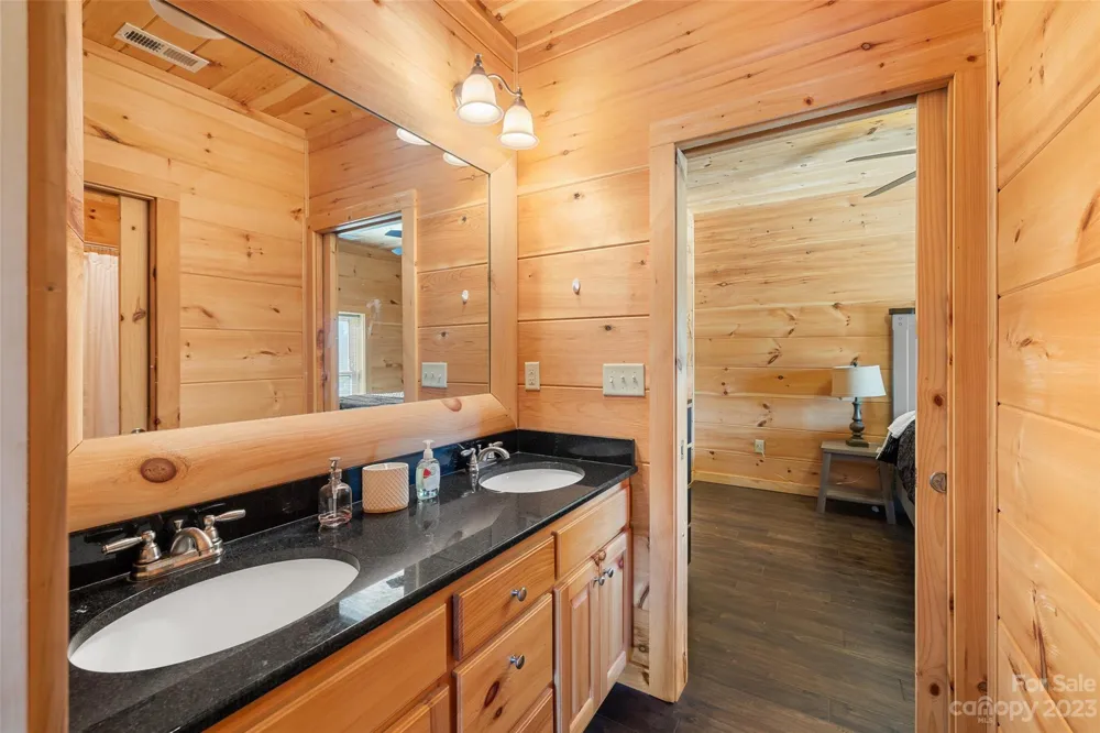 1642 Smith Waldrop Road Mill Spring, NC 28756
