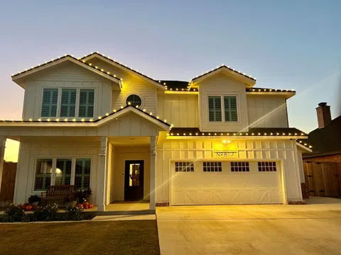 817 Ave U