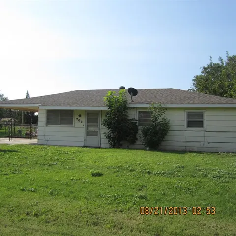 701 NE 2nd