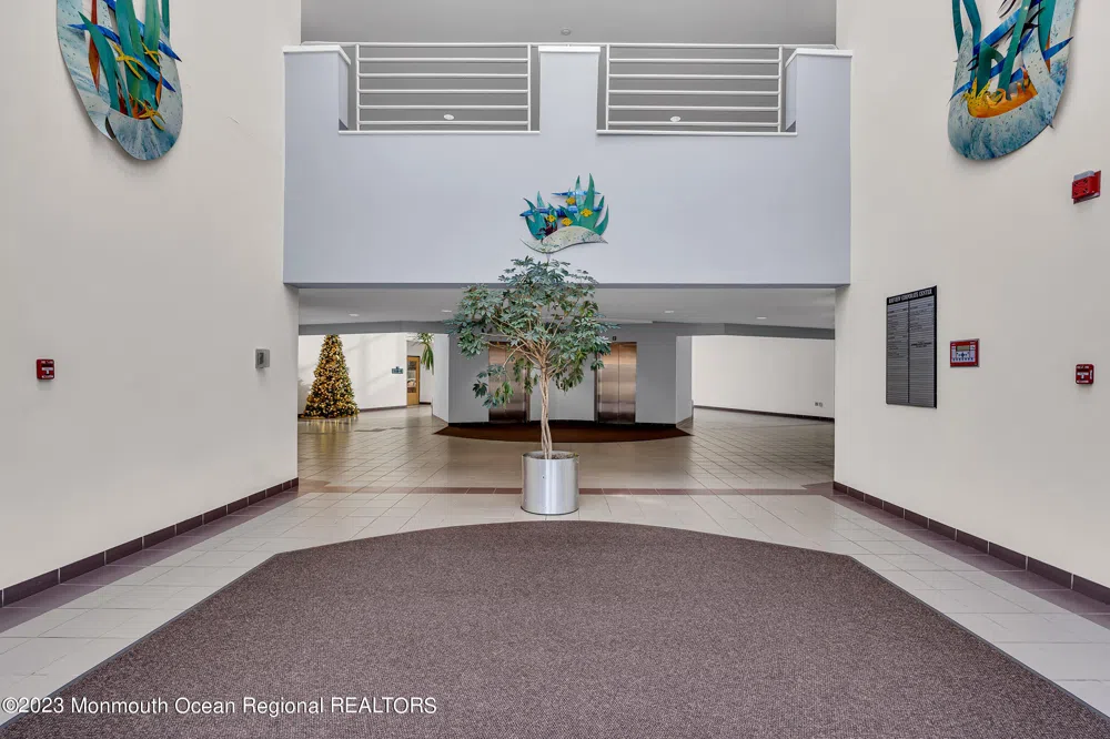1433 Hooper Avenue #Unit 241 Toms River, NJ 08753
