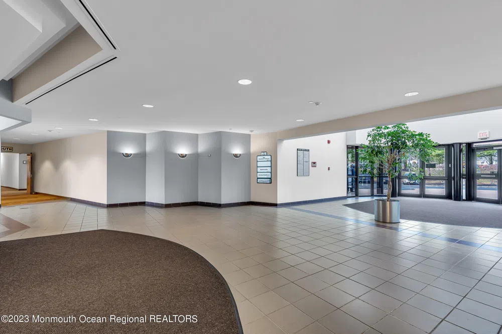 1433 Hooper Avenue #Unit 241 Toms River, NJ 08753