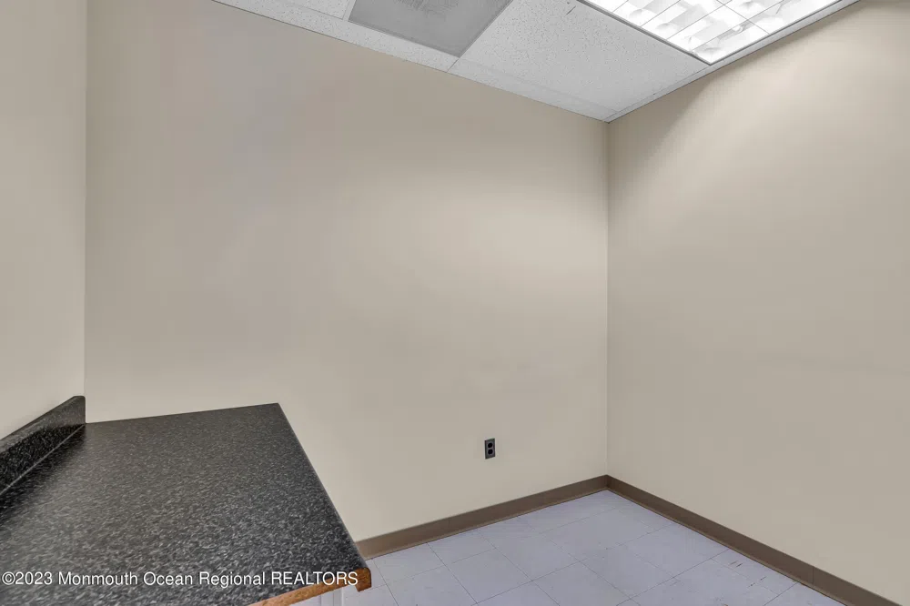 1433 Hooper Avenue #Unit 241 Toms River, NJ 08753