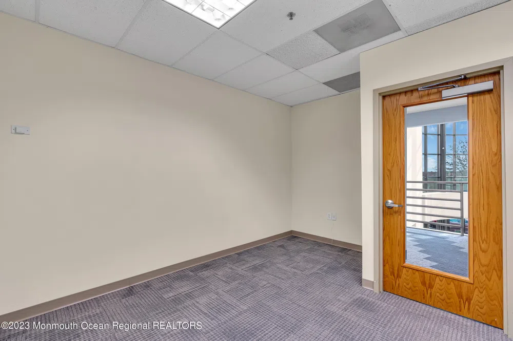 1433 Hooper Avenue #Unit 241 Toms River, NJ 08753
