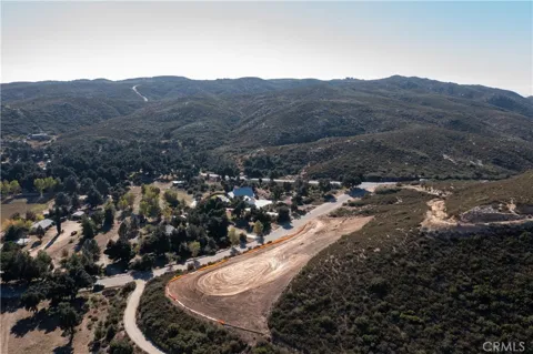 47066 Twin Pines Road