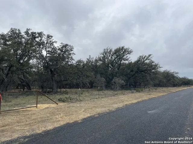 8149 COUNTY ROAD 311 Dhanis, TX 78850