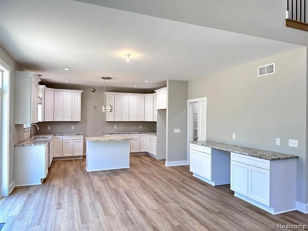 2 Textile Lodi Township, MI 48176