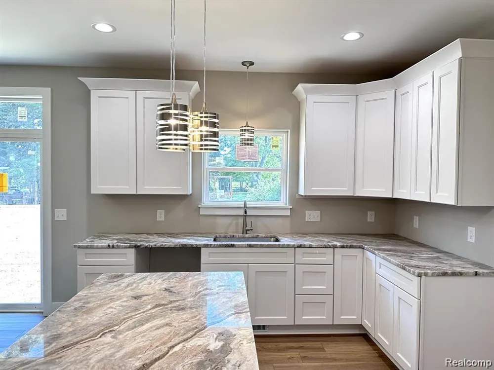 2 Textile Lodi Township, MI 48176