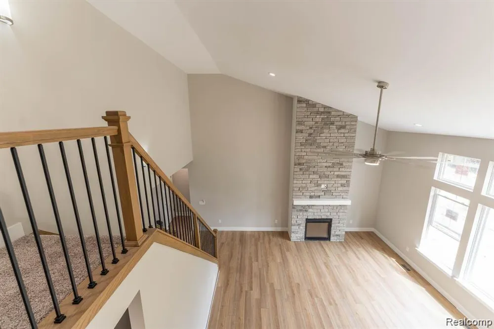 2 Textile Lodi Township, MI 48176