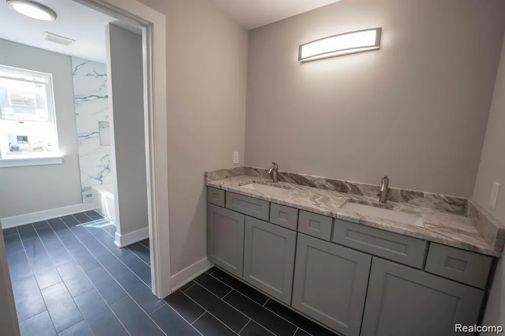 2 Textile Lodi Township, MI 48176