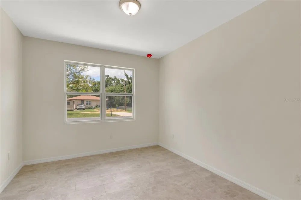206 W CRESCENT DRIVE Lakeland, FL 33805