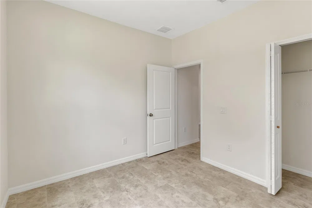 206 W CRESCENT DRIVE Lakeland, FL 33805