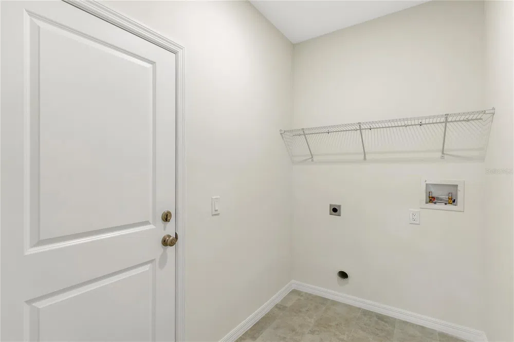 206 W CRESCENT DRIVE Lakeland, FL 33805