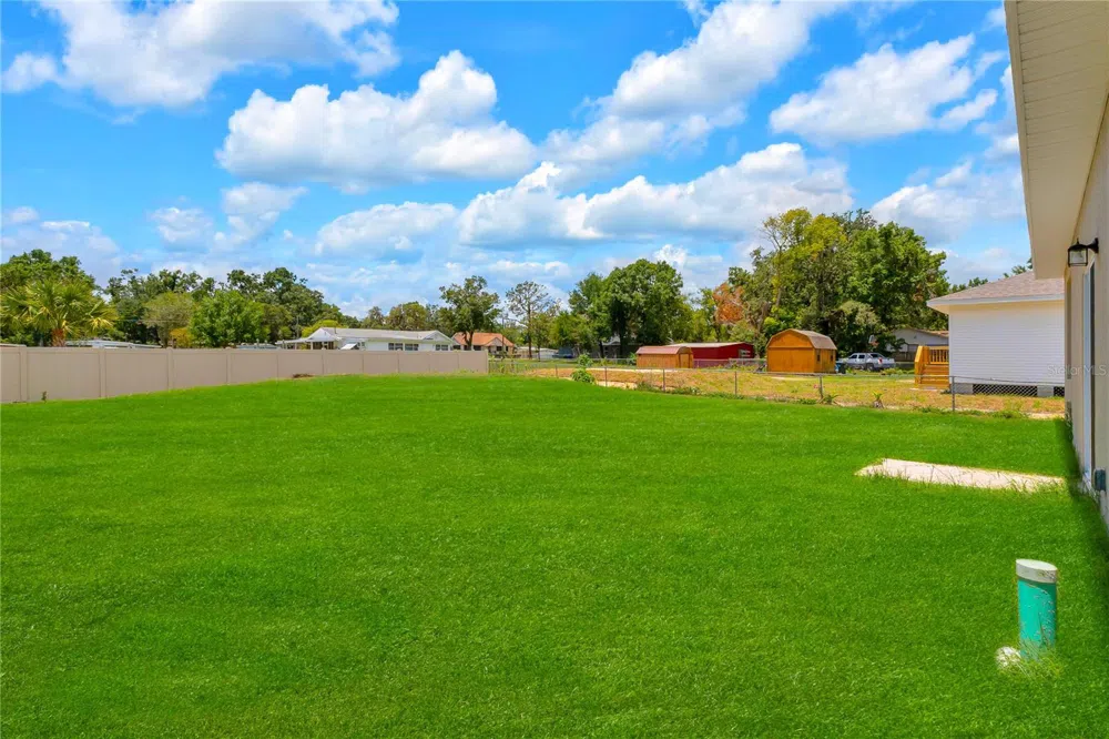 206 W CRESCENT DRIVE Lakeland, FL 33805