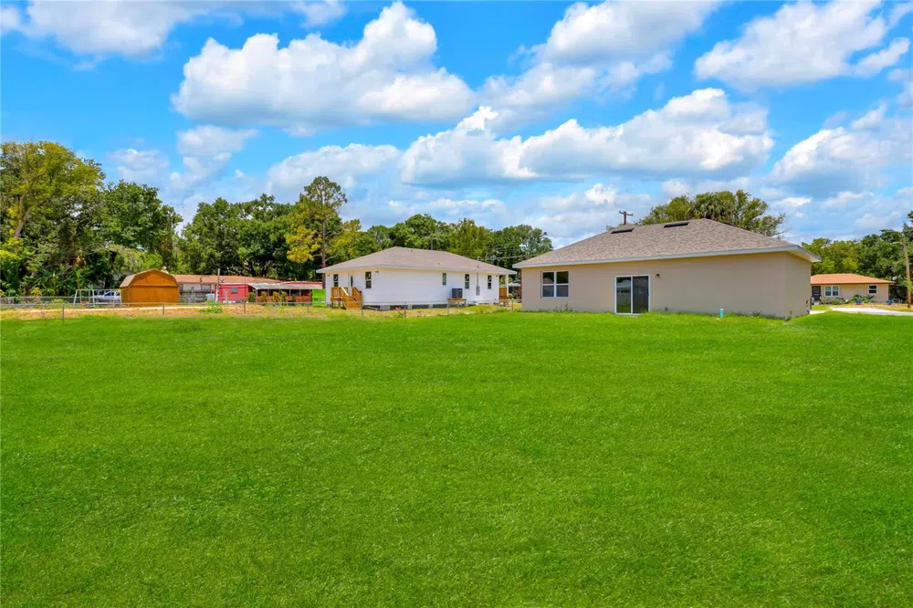 206 W CRESCENT DRIVE Lakeland, FL 33805