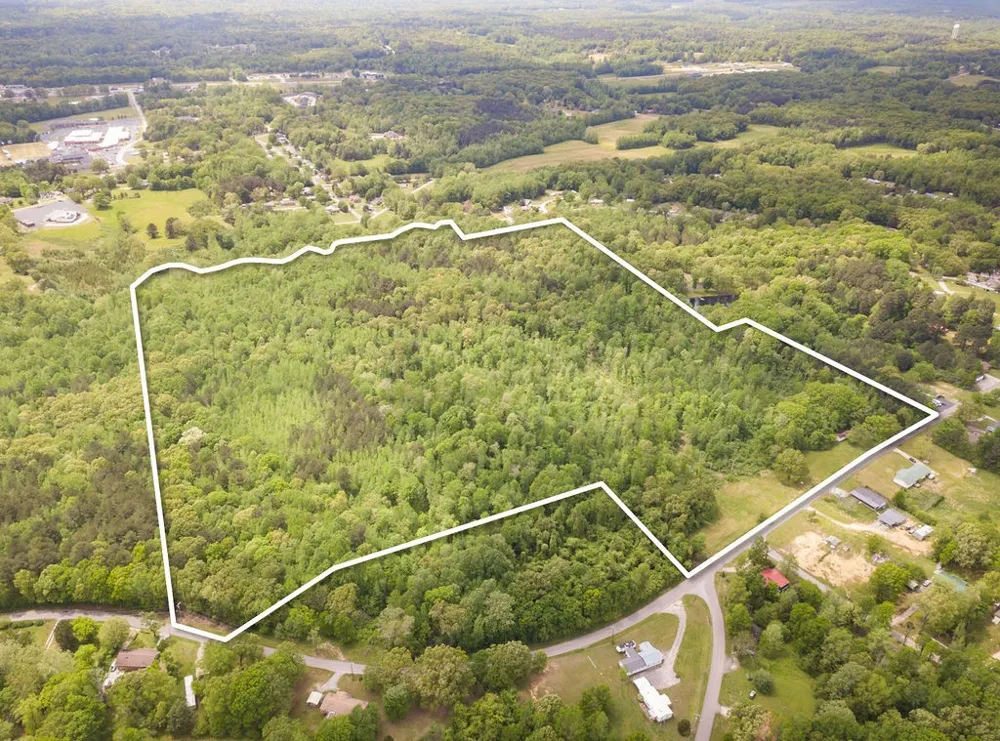 876 Flatwoods Rd Camden, TN 38320