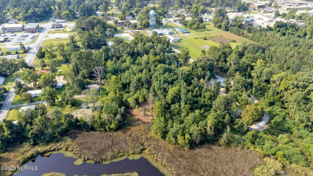 314 Dees Avenue Bayboro, NC 28515
