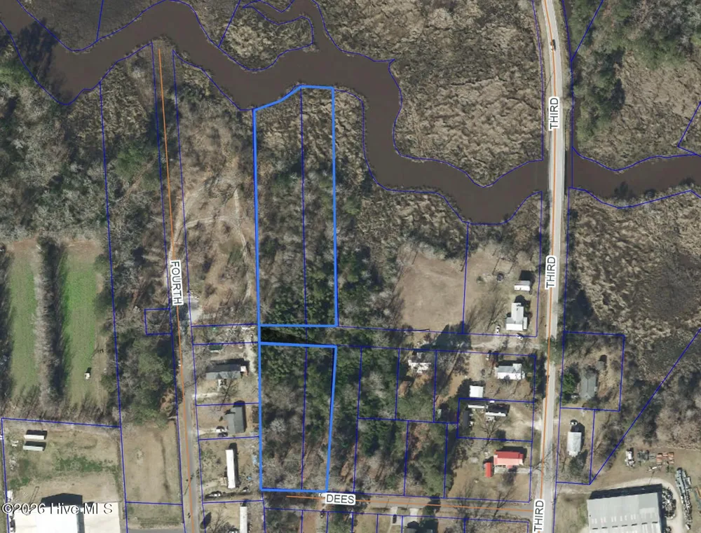 314 Dees Avenue Bayboro, NC 28515