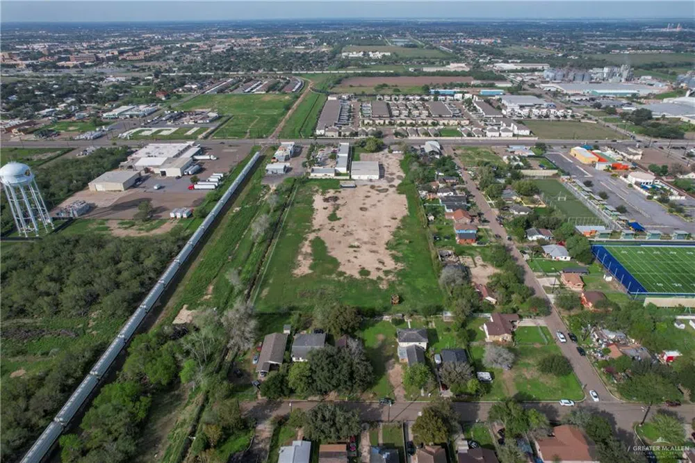 1222 Closner Boulevard Edinburg, TX 78541