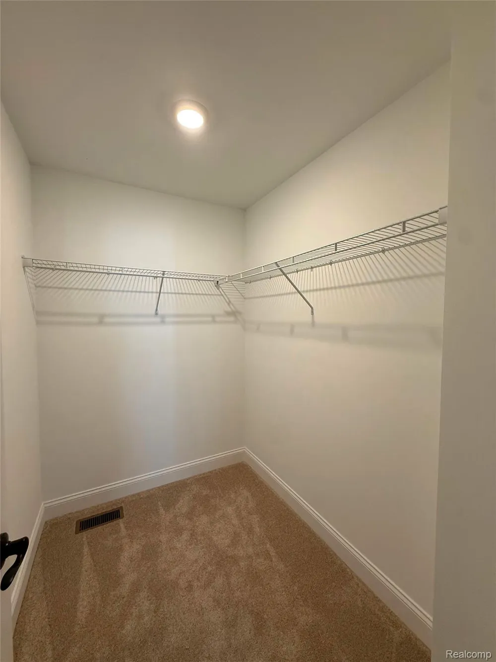 1054 CAMELLIA CIRCLE #44 Marion Township, MI 48843