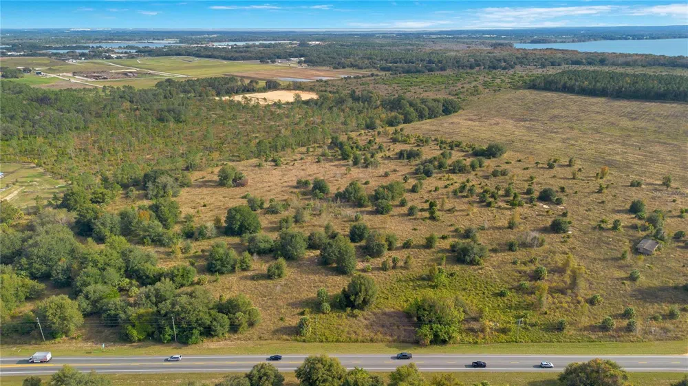 28432 S EICHELBERGER ROAD Tavares, FL 32778