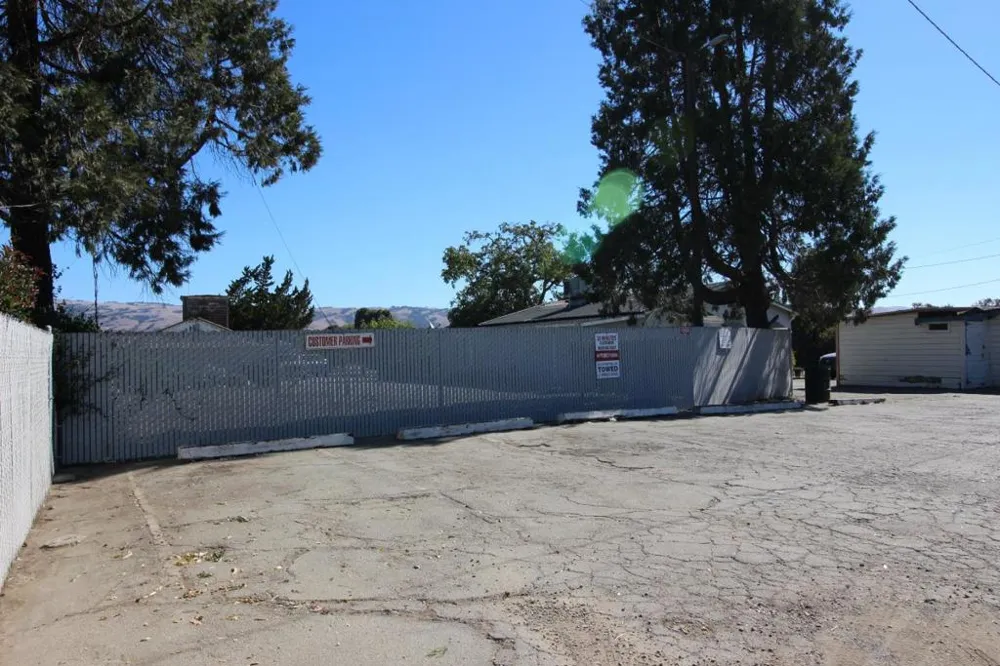 2025 Pacheco Pass Highway Gilroy, CA 95020