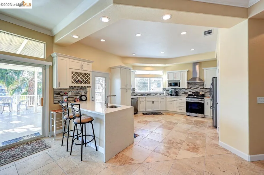 4050 PIER POINT Discovery Bay, CA 94505