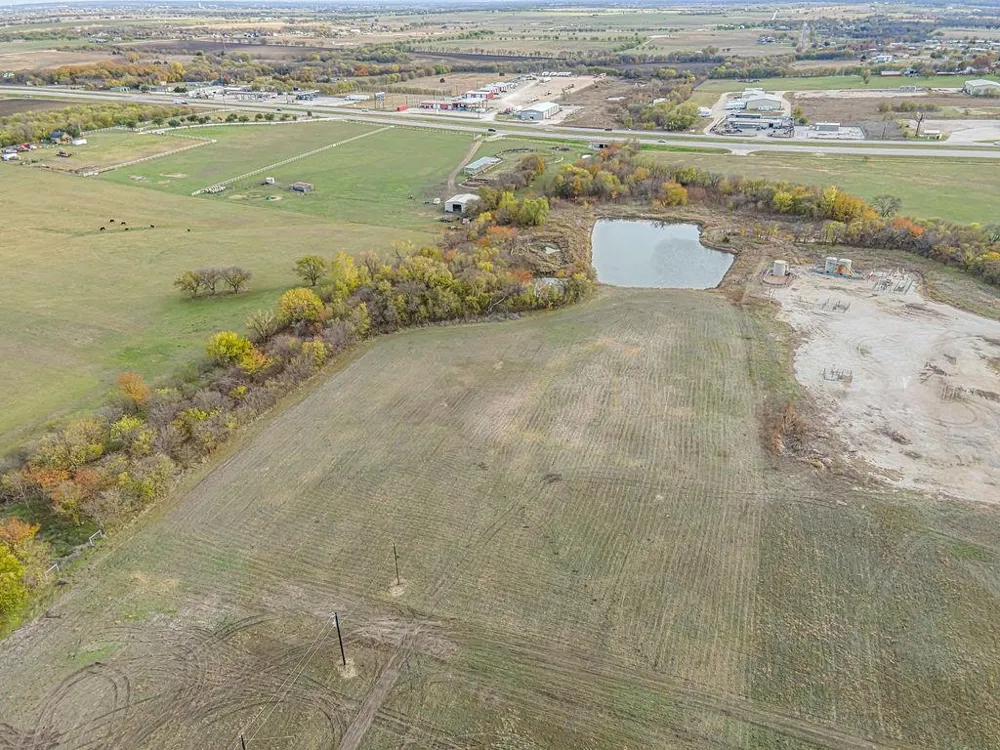 9 Jackson Road Krum, TX 76249