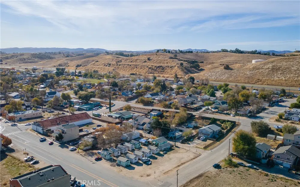 Mission St San Miguel, CA 93451