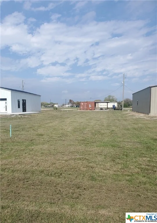 1208 W DALLAS AVENUE Seadrift, TX 77983