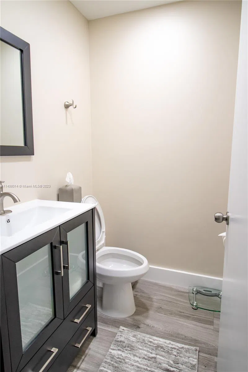 18706 SW 100th Ave #18706 Cutler Bay, FL 33157