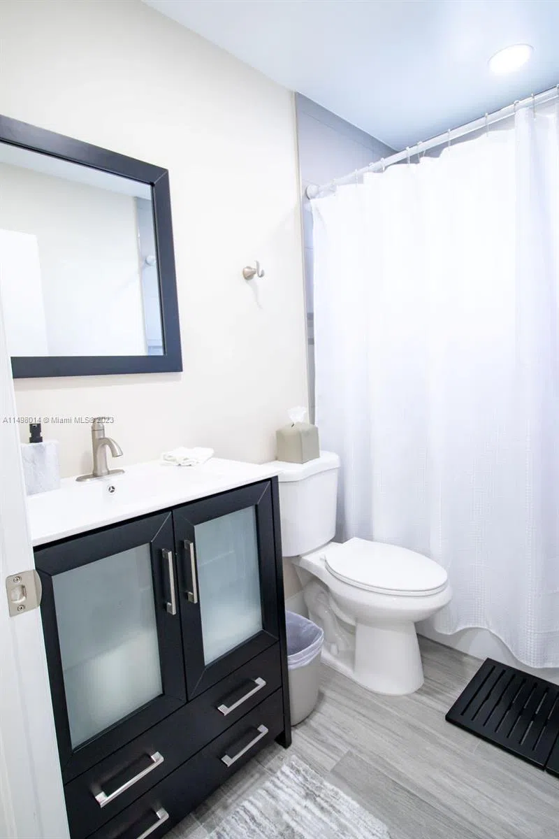 18706 SW 100th Ave #18706 Cutler Bay, FL 33157