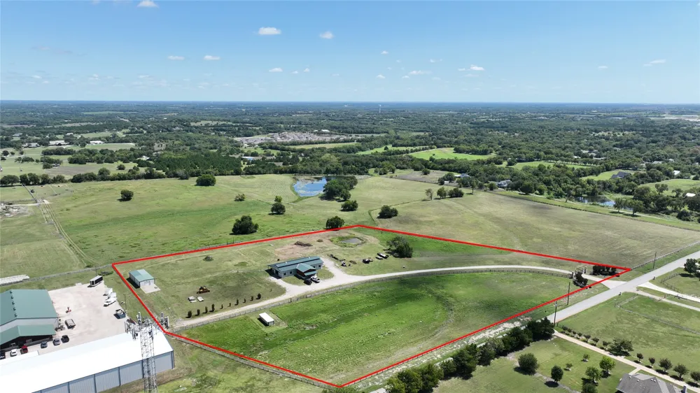 1253 HILL STREET Van Alstyne, TX 75495