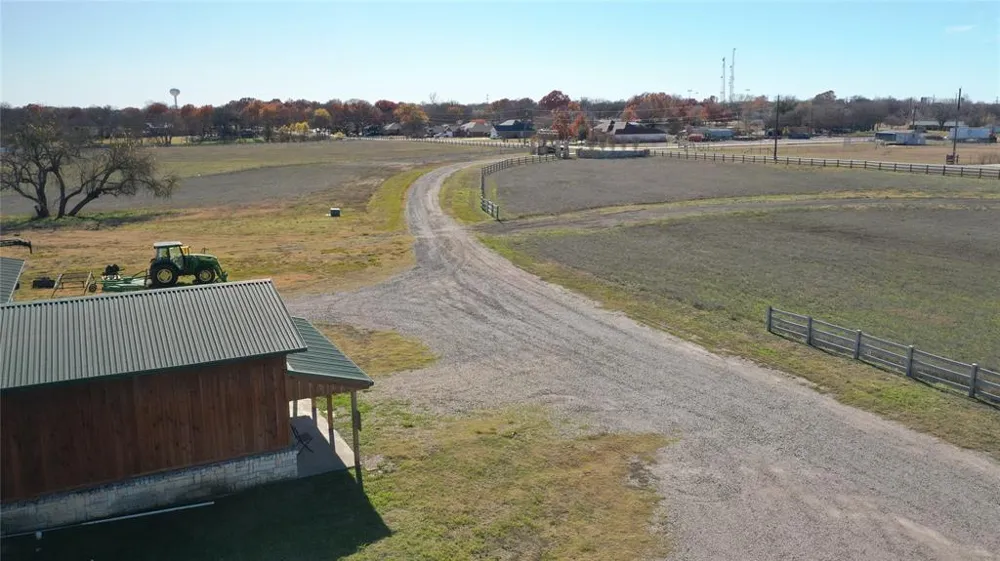 1253 HILL STREET Van Alstyne, TX 75495