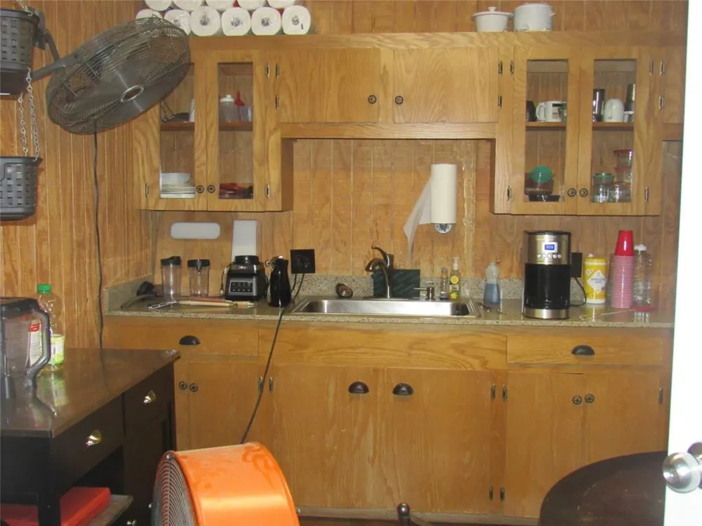 1253 HILL STREET Van Alstyne, TX 75495