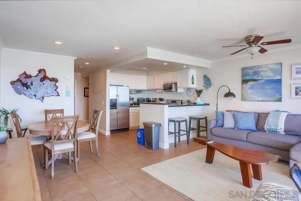 190 Del Mar Shores Terrace #11 Solana Beach, CA 92075