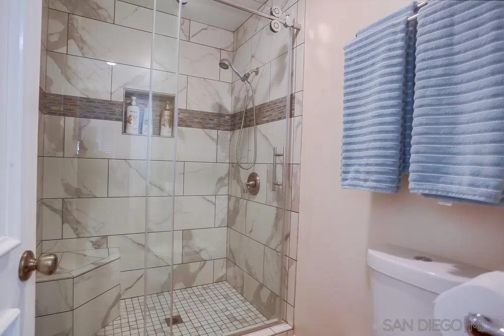 190 Del Mar Shores Terrace #11 Solana Beach, CA 92075